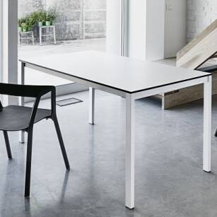 EASY stół nierozkładany 80x123cm (nogi prostokątne)