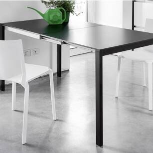 EASY stół rozkładany 70X116/158/200 cm (nogi prostokątne)