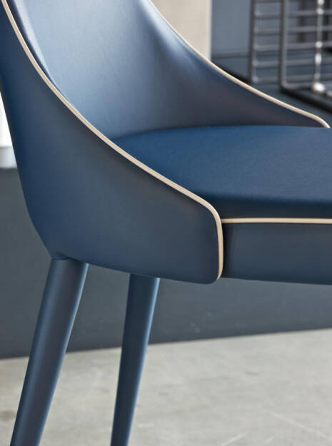 CLARA krzesło tapicerowane 52x60x91/48 - skóra jagnięca szara